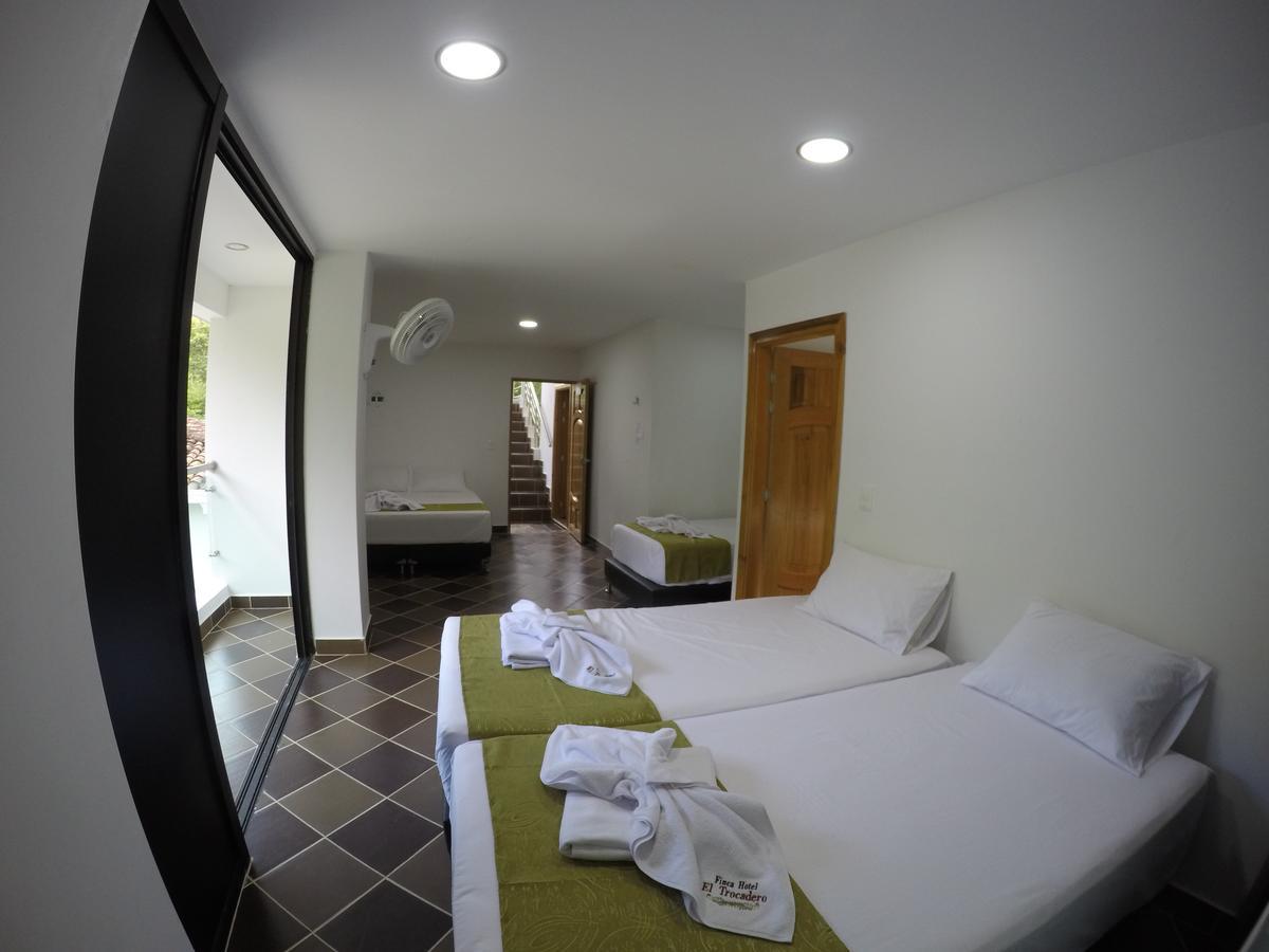 Hotel El Trocadero Сан Рафаел Екстериор снимка
