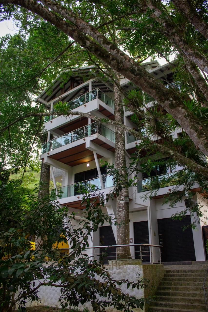 Hotel El Trocadero Сан Рафаел Екстериор снимка
