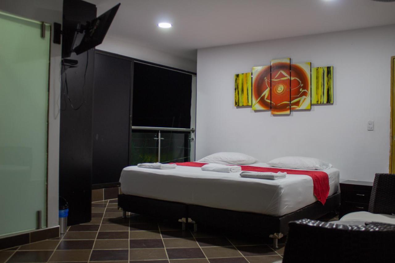 Hotel El Trocadero Сан Рафаел Екстериор снимка