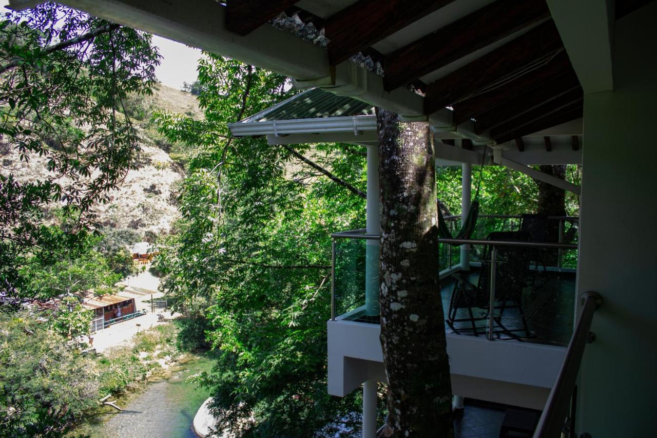 Hotel El Trocadero Сан Рафаел Екстериор снимка